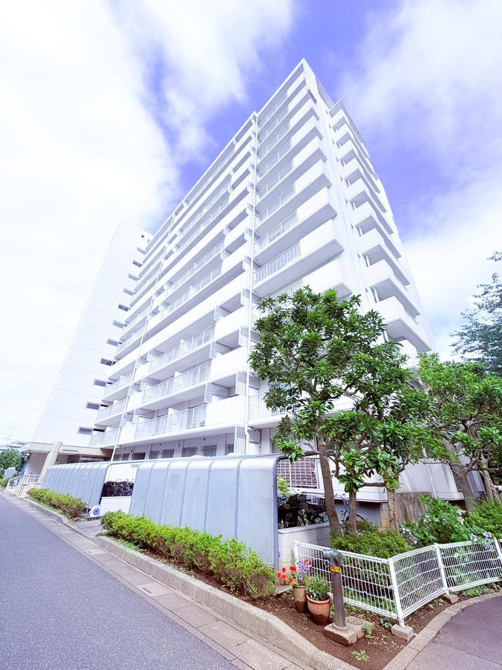 3LDK+S apartment in Misato, Saitama - Photo 1