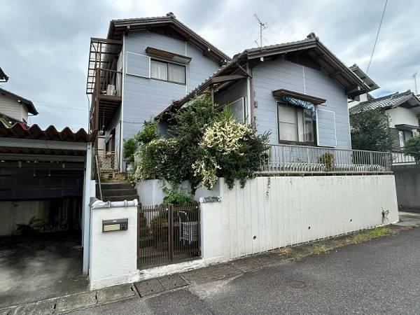 4LDK house in Komaki, Aichi - Photo 1