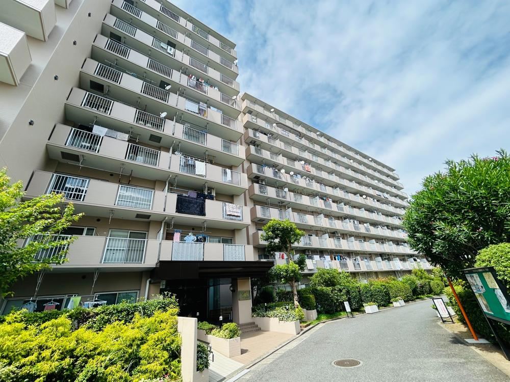 2LDK apartment in Nishi Ward, Saitama - Photo 1