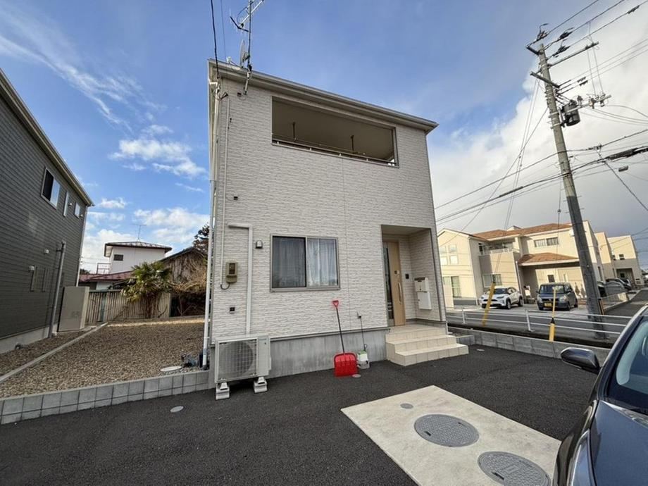 4LDK house in Osaki, Miyagi - Photo 1