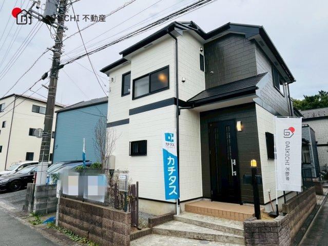 4LDK house in Sakado, Saitama - Photo 1