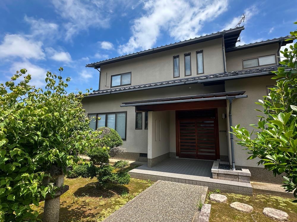 6LDK+S house in Kanazawa, Ishikawa - Photo 1