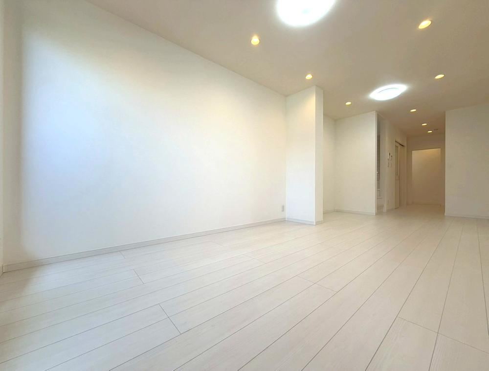 3LDK house in Suminoe Ward, Osaka - Photo 1