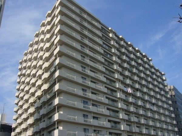 4LDK apartment in Shinagawa Ward, Tokyo - Photo 1