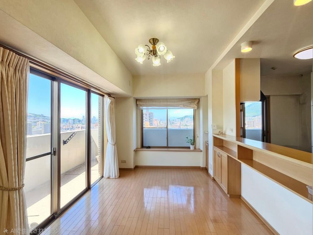 4LDK apartment in Asaminami Ward, Hiroshima - Photo 1