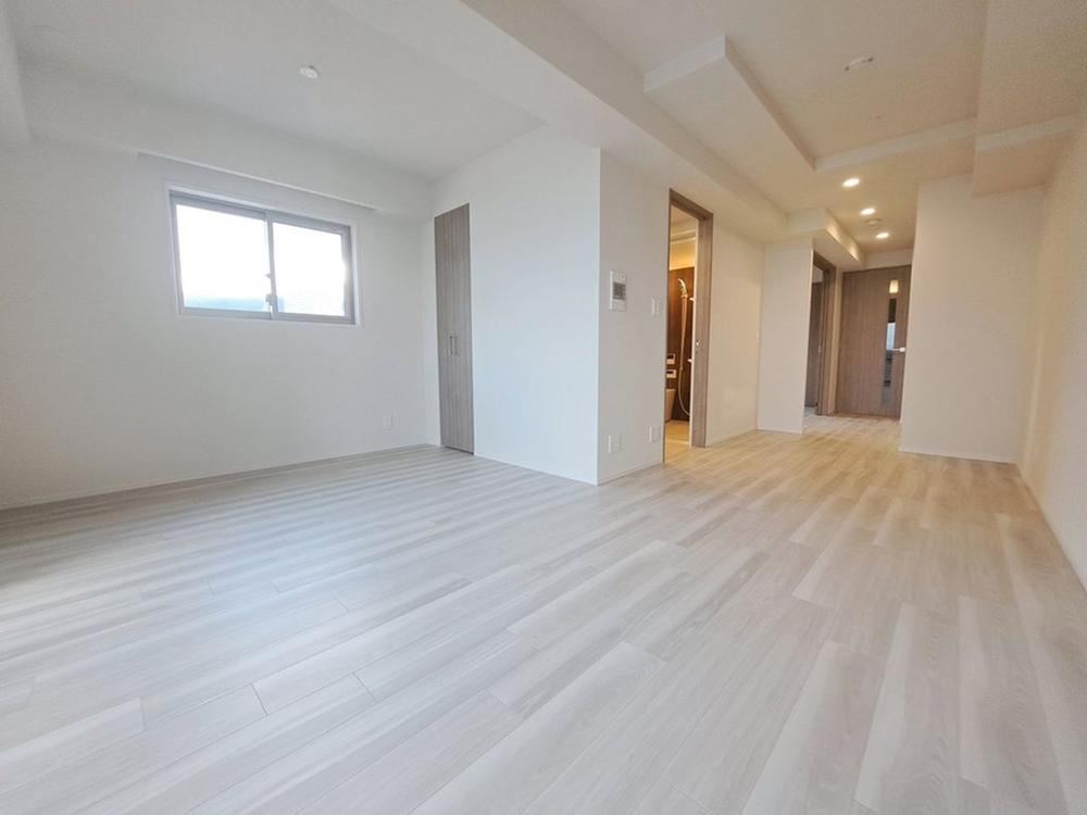 1LDK apartment in Otsu, Shiga - Photo 1