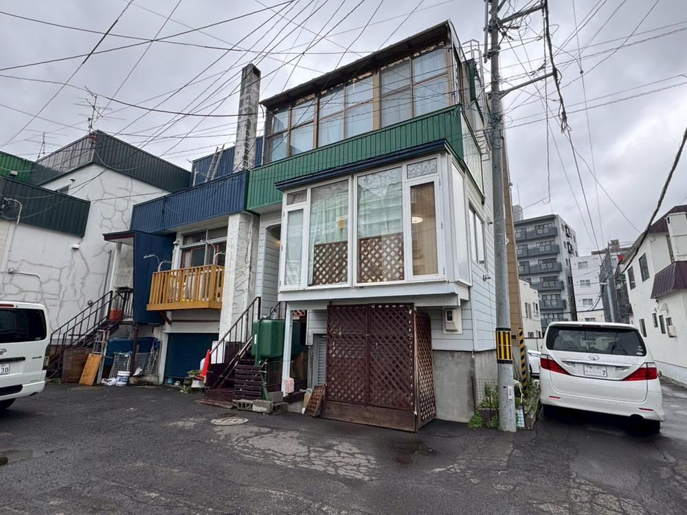 3DK house in Shiroishi Ward, Sapporo, Hokkaido - Photo 1