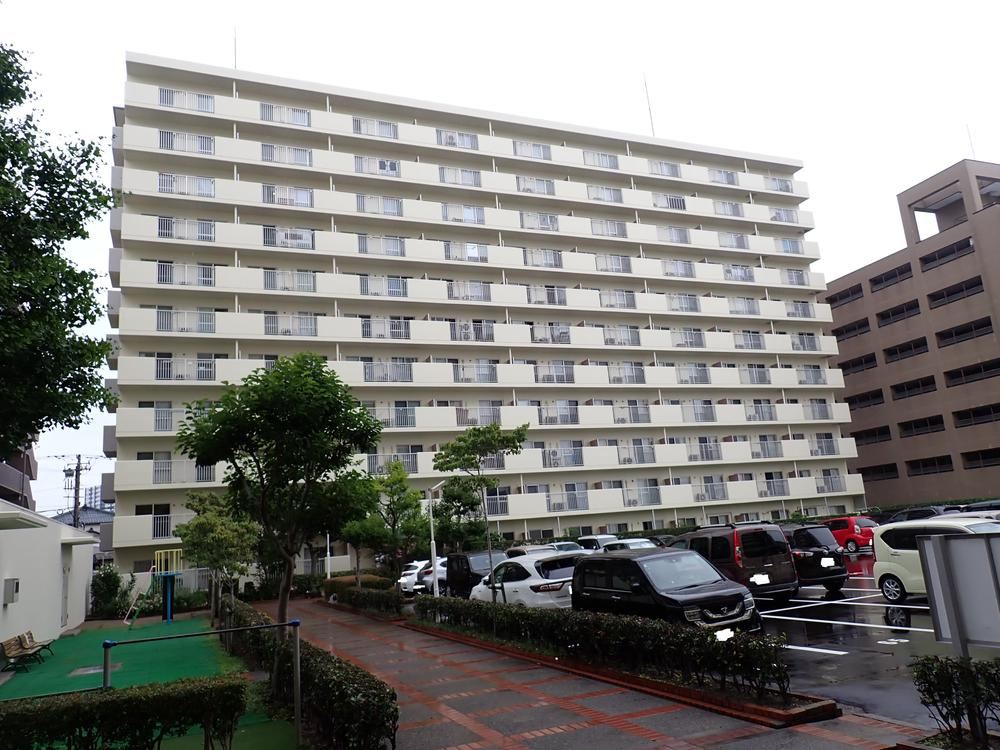 4LDK apartment in Chuo Ward, Niigata - Photo 1