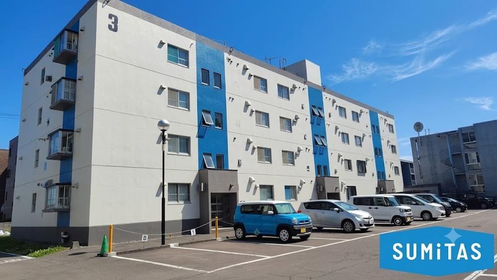 3LDK apartment in Shiroishi Ward, Sapporo, Hokkaido - Photo 1
