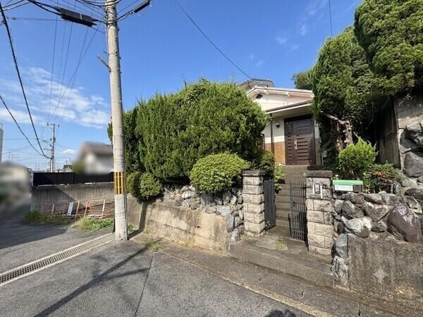 6LDK house in Uji, Kyoto - Photo 1
