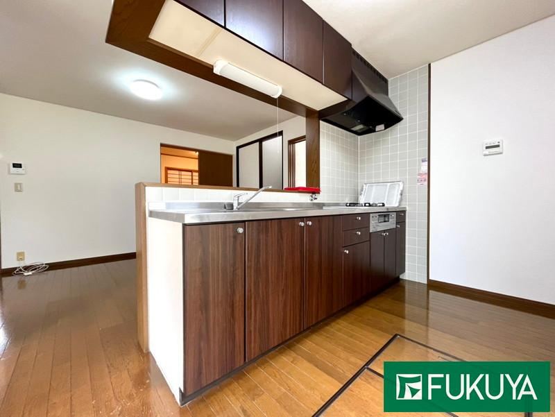 4LDK+S house in Nishi Ward, Sakai, Osaka - Photo 1