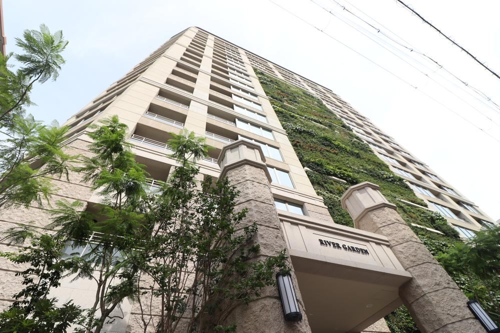 3LDK apartment in Tennoji Ward, Osaka - Photo 1