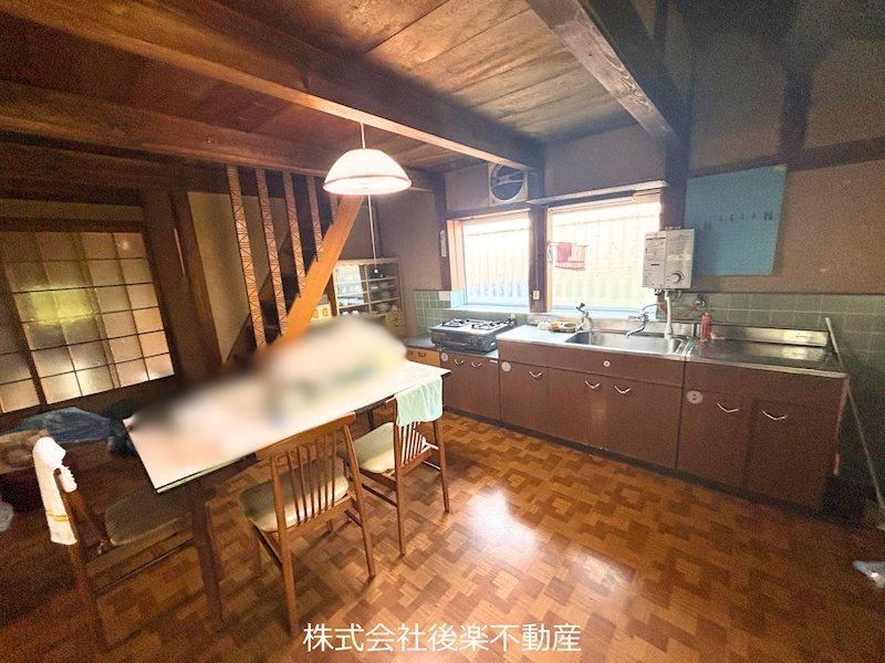7DK house in Higashi Ward, Okayama - Photo 1