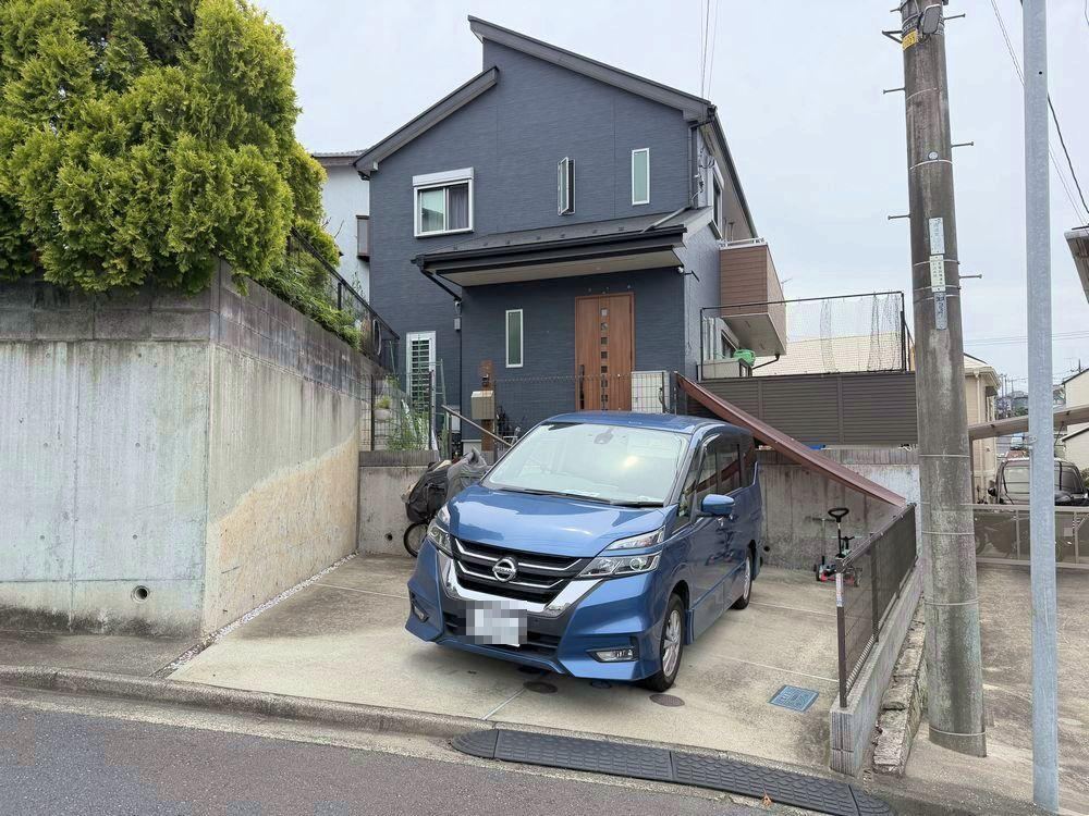 5LDK house in Totsuka Ward, Yokohama, Kanagawa - Photo 1