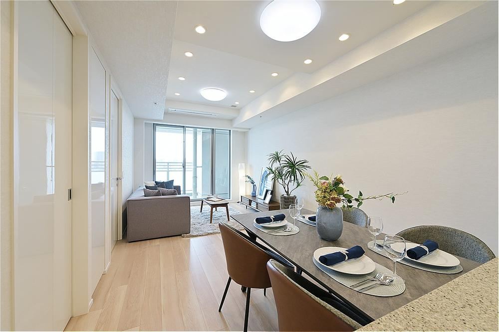 3LDK apartment in Shinjuku Ward, Tokyo - Photo 1