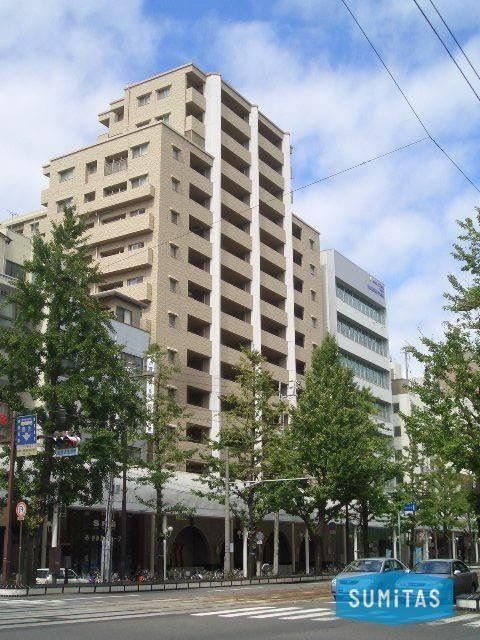 4LDK apartment in Matsuyama, Ehime - Photo 1