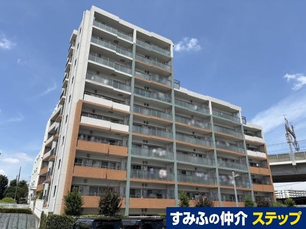 2LDK apartment in Itabashi Ward, Tokyo - Photo 1