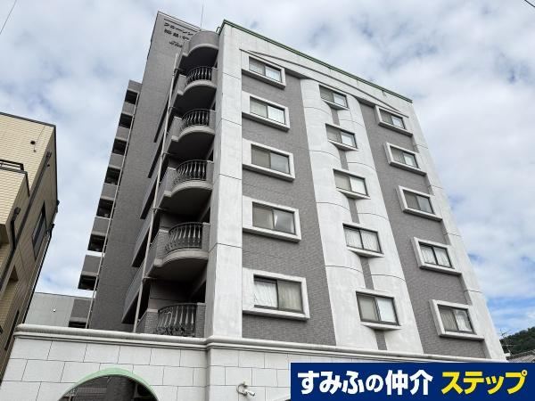 2LDK+S apartment in Kaita, Aki District, Hiroshima - Photo 1
