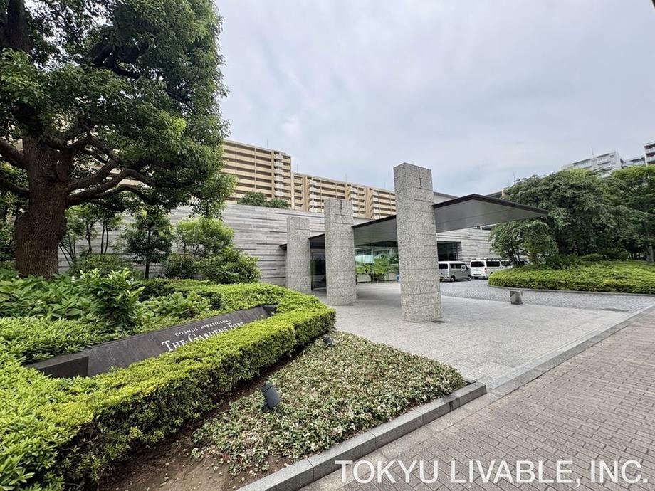 3LDK apartment in Nishitokyo, Tokyo - Photo 1