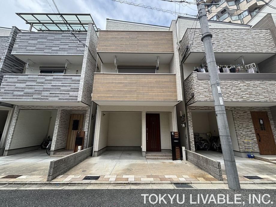 1LDK+S house in Tsurumi Ward, Osaka - Photo 1