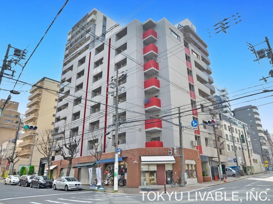 studio apartment in Chuo Ward, Osaka - Photo 1