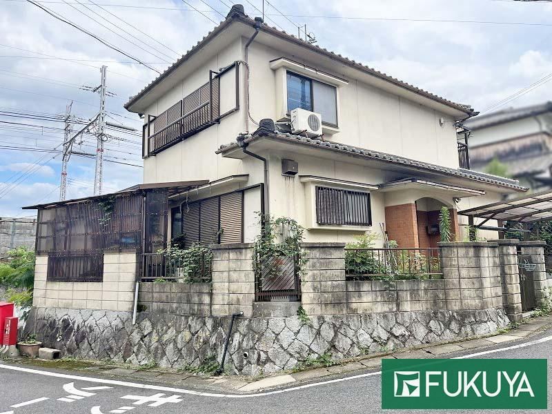 5LDK house in Otsu, Shiga - Photo 1