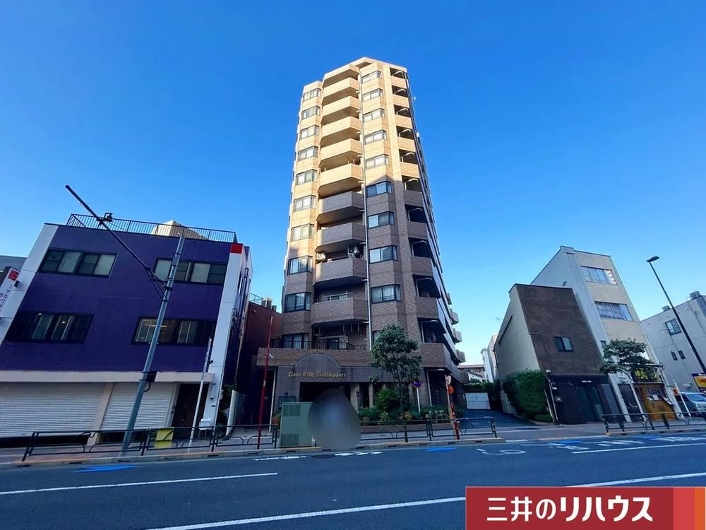 2LDK+S apartment in Arakawa Ward, Tokyo - Photo 1