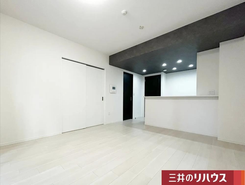 3LDK apartment in Niiza, Saitama - Photo 1