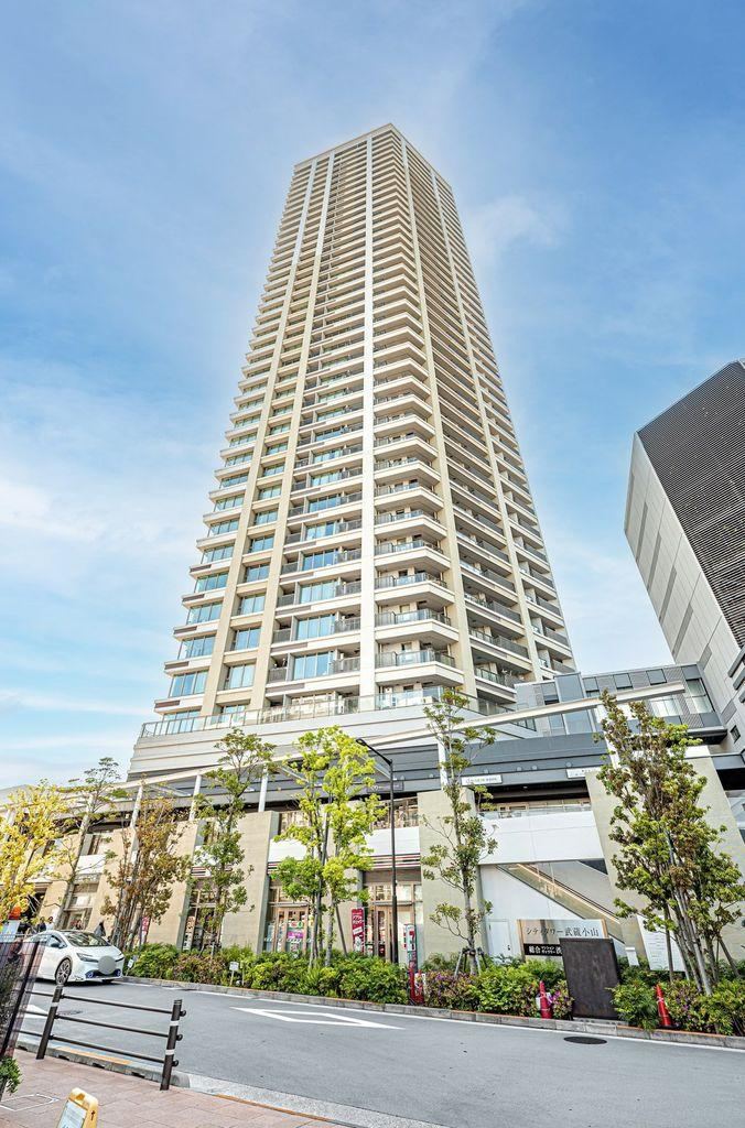 2LDK apartment in Shinagawa Ward, Tokyo - Photo 1
