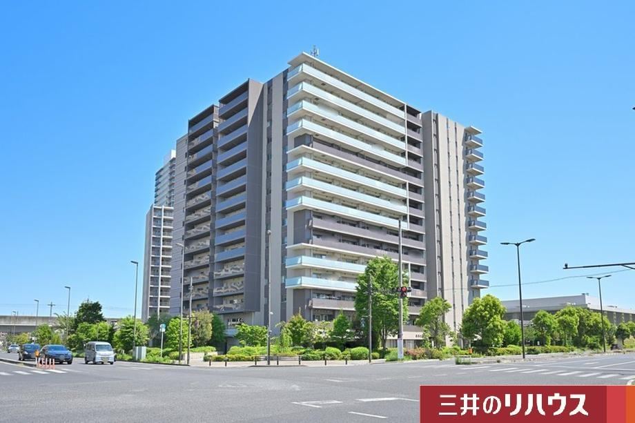 1LDK apartment in Kashiwa, Chiba - Photo 1