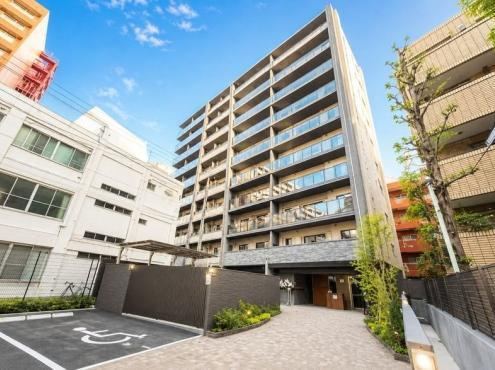 2LDK apartment in Shibuya Ward, Tokyo - Photo 1