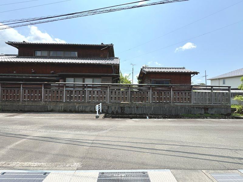 8LDK house in Shimada, Shizuoka - Photo 1