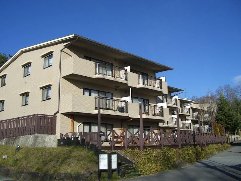 3LDK apartment in Karuizawa, Kitasaku District, Nagano - Photo 1