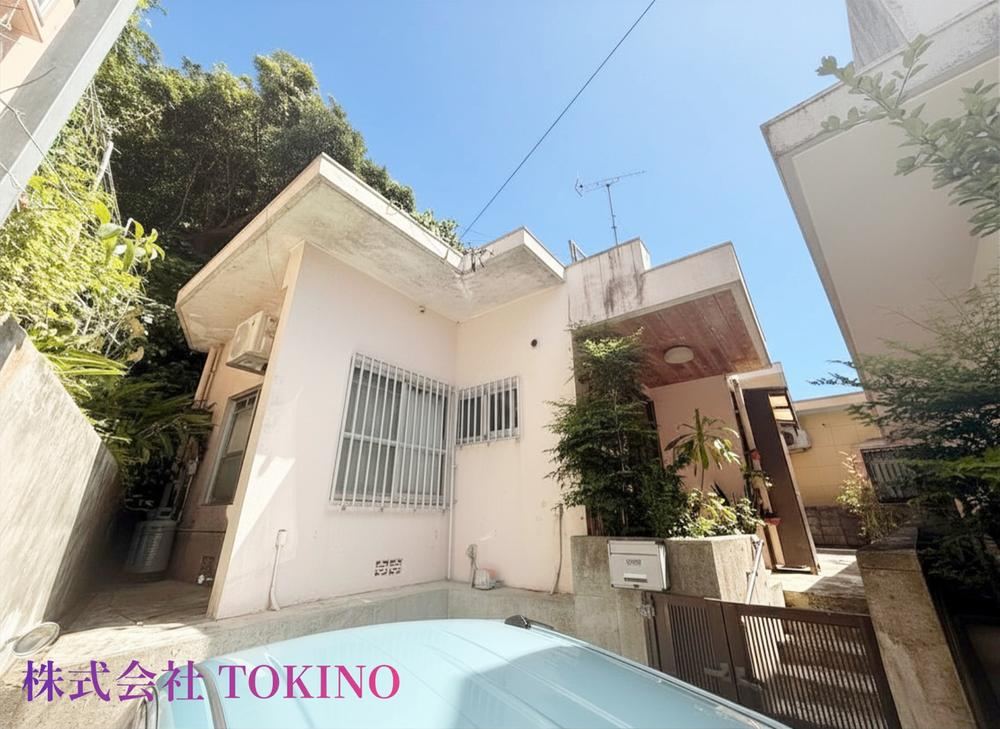 2LDK house in Tomigusuku, Okinawa - Photo 1