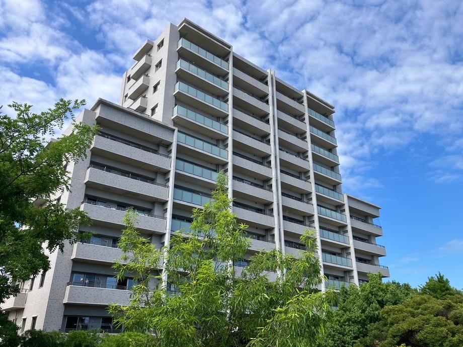 3LDK apartment in Kita Ward, Okayama - Photo 1