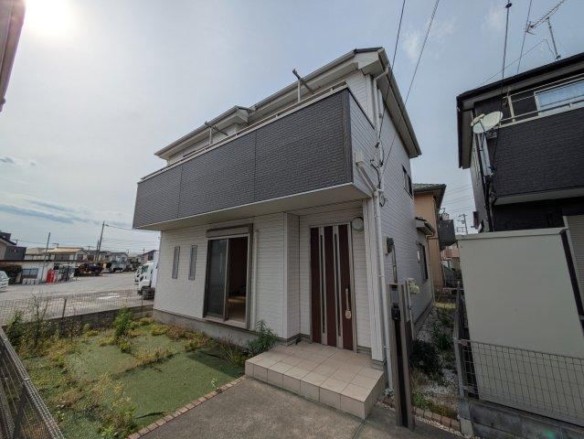 4LDK house in Sayama, Saitama - Photo 1