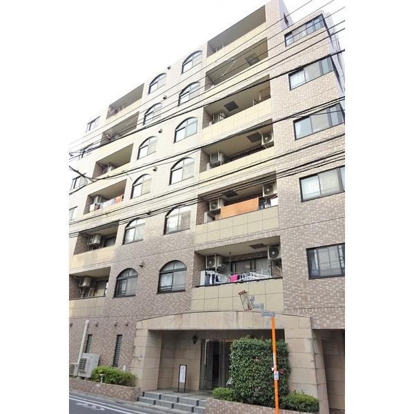 3LDK apartment in Shinagawa Ward, Tokyo - Photo 1