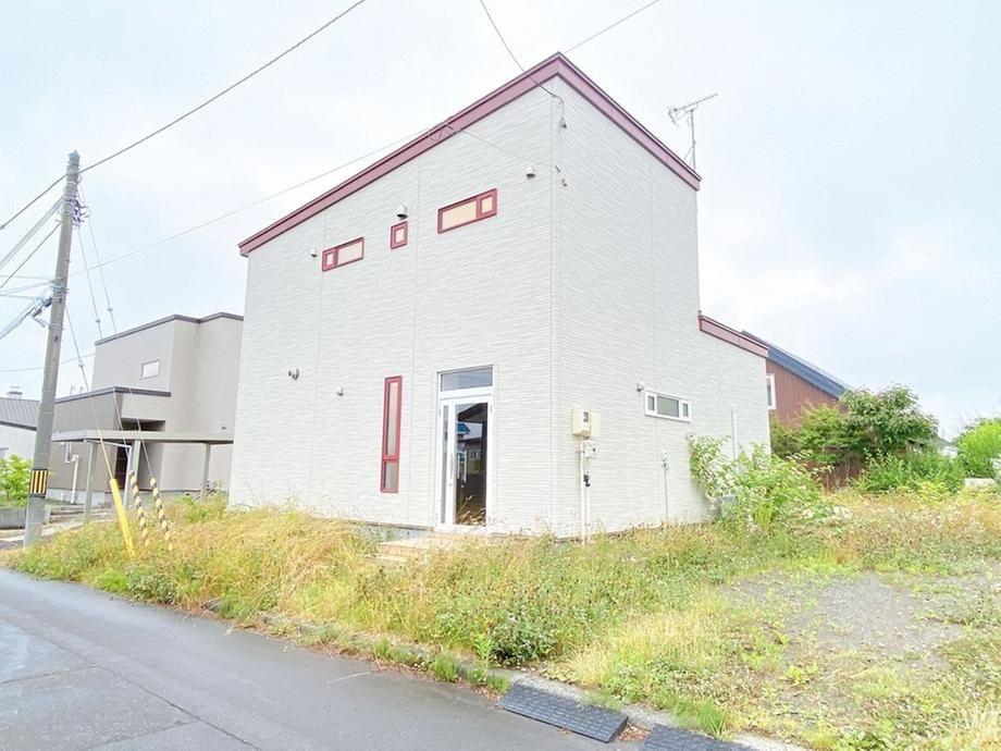 4LDK house in Kitahiroshima, Hokkaido - Photo 1
