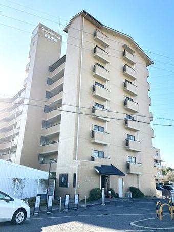 3LDK apartment in Tadaoka, Semboku District