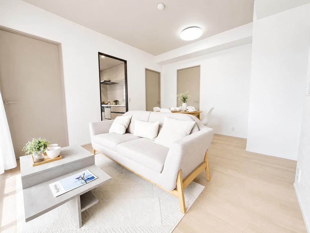 4LDK apartment in Higashinada Ward, Kobe, Hyogo - Photo 1
