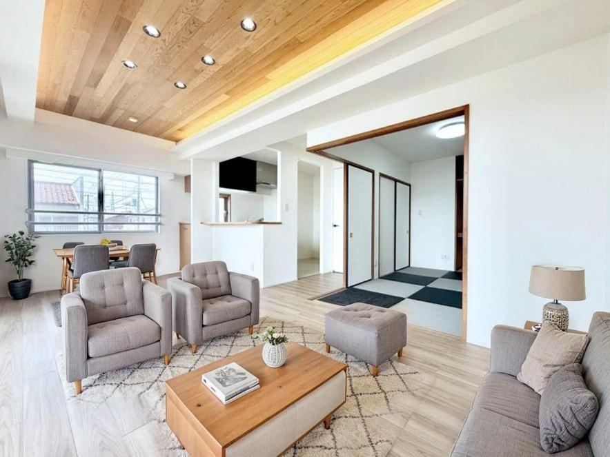 3LDK apartment in Chigasaki, Kanagawa - Photo 1