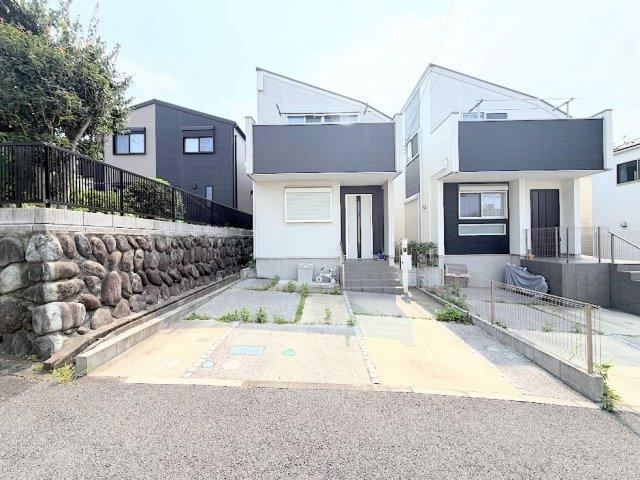4LDK house in Asahi Ward, Yokohama, Kanagawa - Photo 1