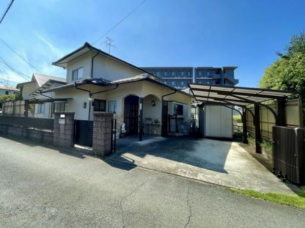 6DK house in Higashi Ward, Kumamoto - Photo 1