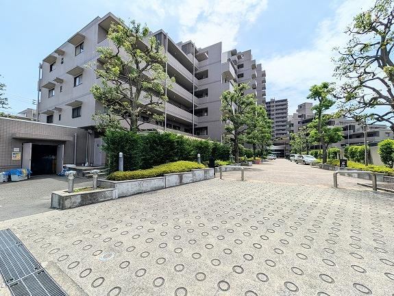 2LDK apartment in Ota Ward, Tokyo - Photo 1