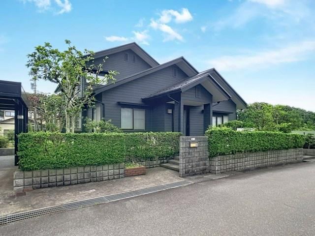 7LDK house in Nomi, Ishikawa - Photo 1