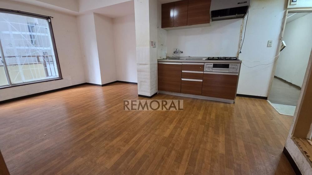 2DK apartment in Suginami Ward, Tokyo - Photo 1