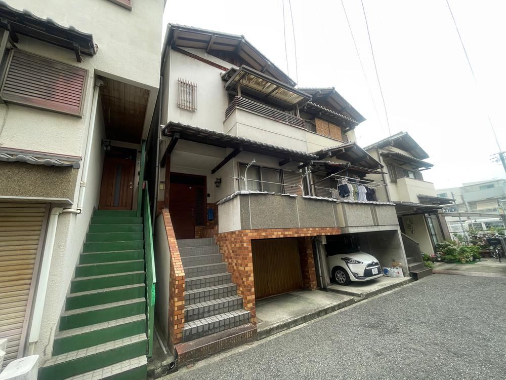 4DK house in Ino Ward, Osaka - Photo 1