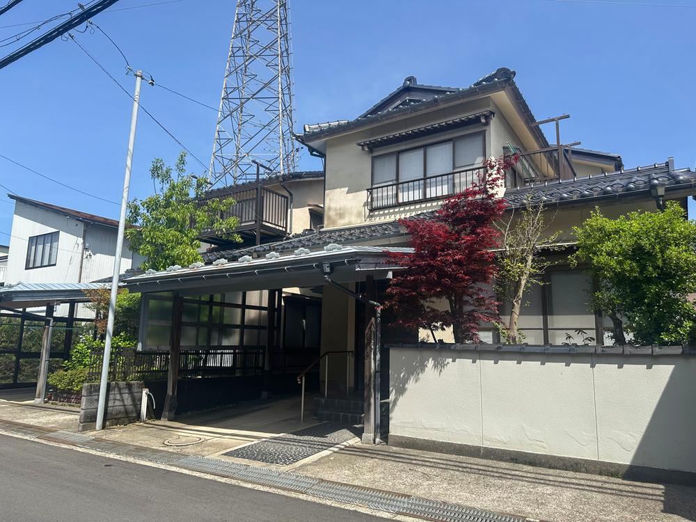 6DK house in Kanazawa, Ishikawa - Photo 1