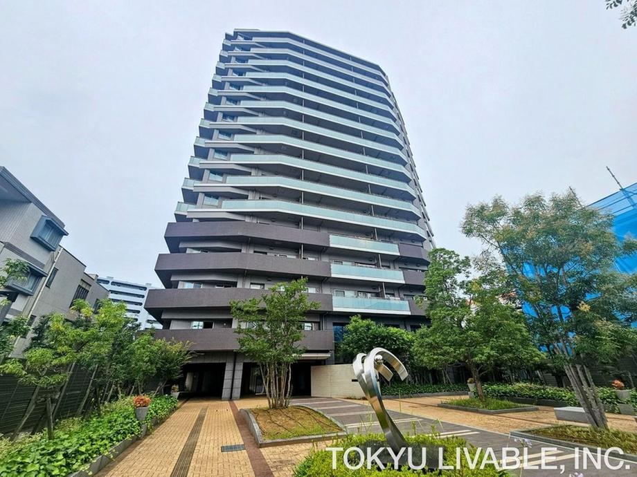 2LDK+S apartment in Kawaguchi, Saitama - Photo 1