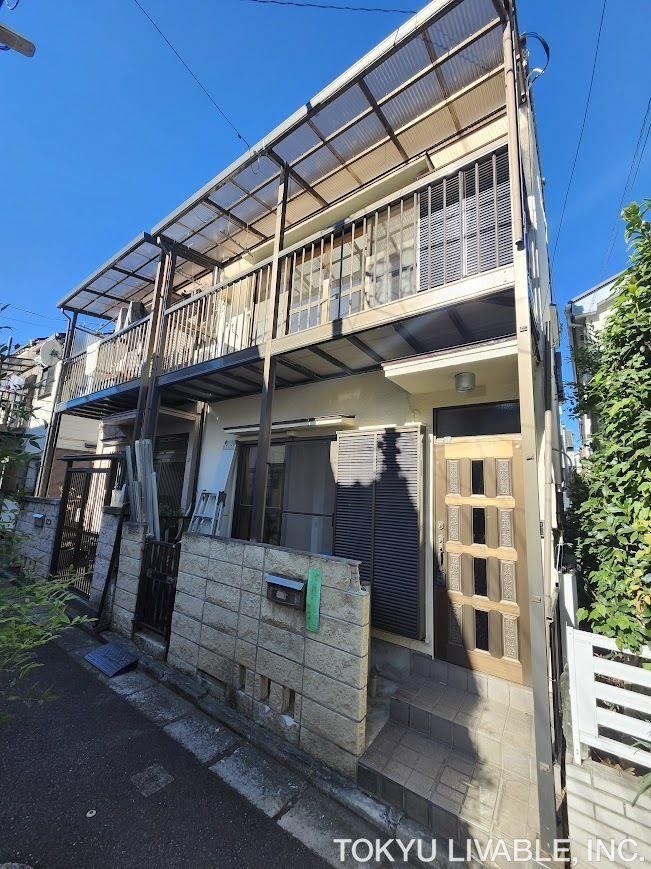 2LDK house in Adachi Ward, Tokyo - Photo 1